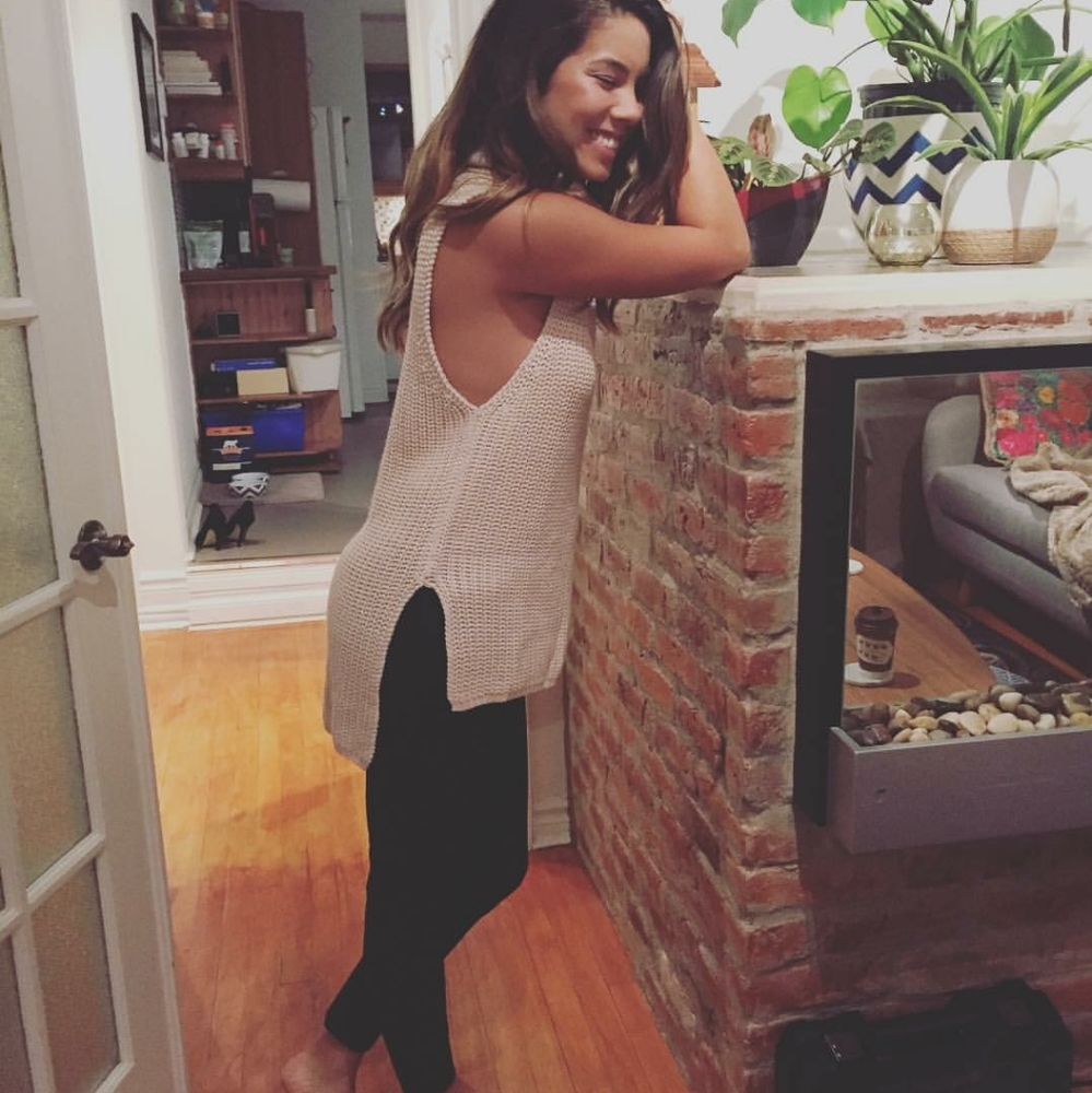 Meet your Posher, Laina